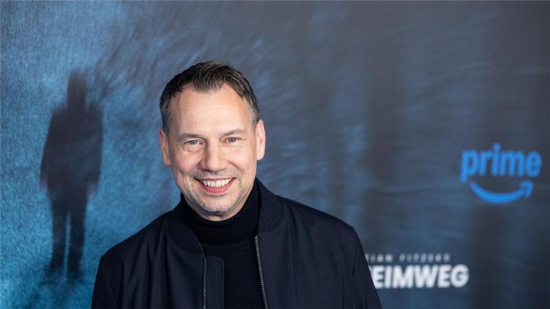 Neues von Fitzek: Thriller „Der Heimweg“ auf Prime Video Thriller-Autor Sebastian Fitzek ist das Thema der häuslichen Gewalt wichtig.