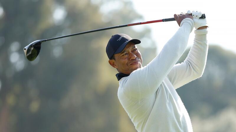 Woods-Comeback gescheitert: Golf-Profi gibt an Tag zwei auf Tiger Woods hatte im Dezember bei seinem Einladungsturnier auf den Bahamas sein Comeback gegeben.
