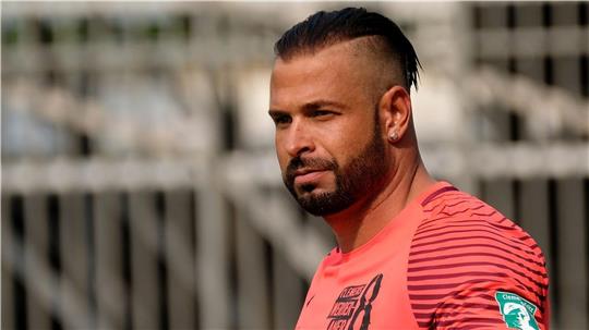 Tim Wiese sorgt im Werder-Stadion laut Medienberichten eine Frau beleidigt haben. Foto: Peter Steffen/dpa (Archiv)