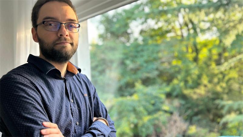 Phantom von Himmelpforten: Timm Lamba auf den Spuren von Serienmörder Wichmann Timm Lamba aus Himmelpforten will einen Überblick zu allen Verdachtsfällen im Zusammenhang mit Serienmörder Kurt-Werner Wichmann bieten.