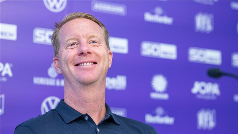 Timo Schultz steht mit dem VfL Osnabrück dicht vor dem Aufstieg in die Zweite Liga. (Archivbild)