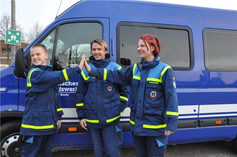 Timolo, Leon und Gianna haben Spaß in der THW-Jugendgruppe. Foto: Felsch