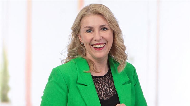 Tina Blatz-Ruhnau, Pressesprecherin der Weser-Elbe-Sparkasse.