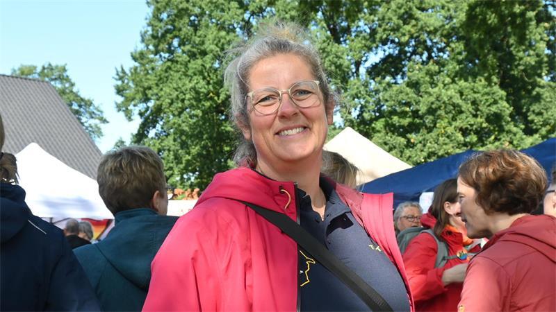 „Das Kreuz gerade machen”: Proteste gegen Rechts in Hammah und Stade Tina Tischer will Präsenz gegen Rechts zeigen, vor allem im ländlichen Raum.