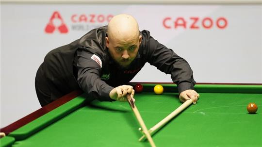 Titelverteidiger Luca Brecel schied bei der Snooker-WM gleich aus.