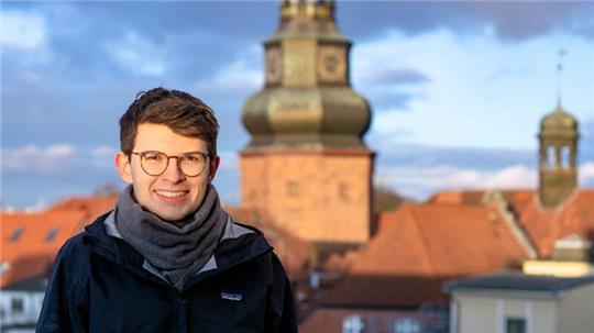 Tobias Grotefend ist der neue Pastor der St.-Cosmae-Kirche.
