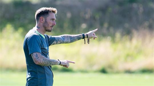 Tobias Strobl soll den VfL Wolfsburg zurück in die Erste Liga führen. (Archivbild)