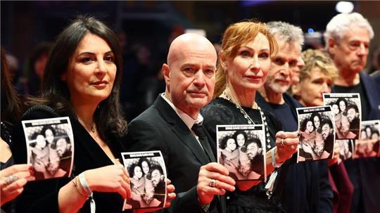 Tom Shoval, Filmemacher und Freund von Cunio, war nach eigenen Worten „sehr berührt“ von der Aktion auf dem roten Teppich.