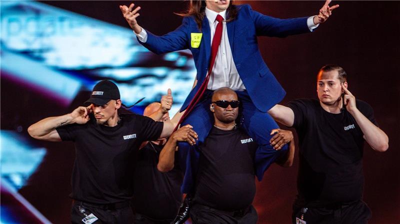 Abor & Tynna treten im ESC-Finale gegen starke Songs an Tommy Cash ist erfolgreich mit italienischen Klischees.