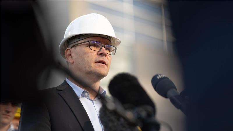 Tonne hat sich im vergangenen Jahr für die Rettung der angeschlagenen Meyer Werft eingesetzt. (Archivbild)