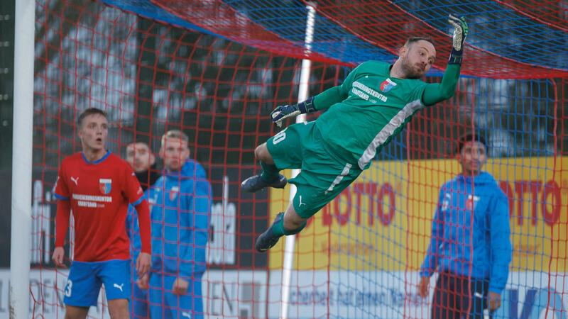 Torhüter Patrick Siefkes hielt mit drei starken Paraden das 1:1 fest.