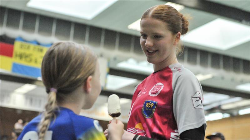 Torhüterin Ylva Tants nach ihrem letzten Spiel in der Halle Nord.