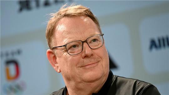 Torsten Burmester kandidiert als Oberbürgermeister der Stadt Köln und wird als Vorstandsvorsitzender des Deutschen Olympischen Sportbundes abgelöst.