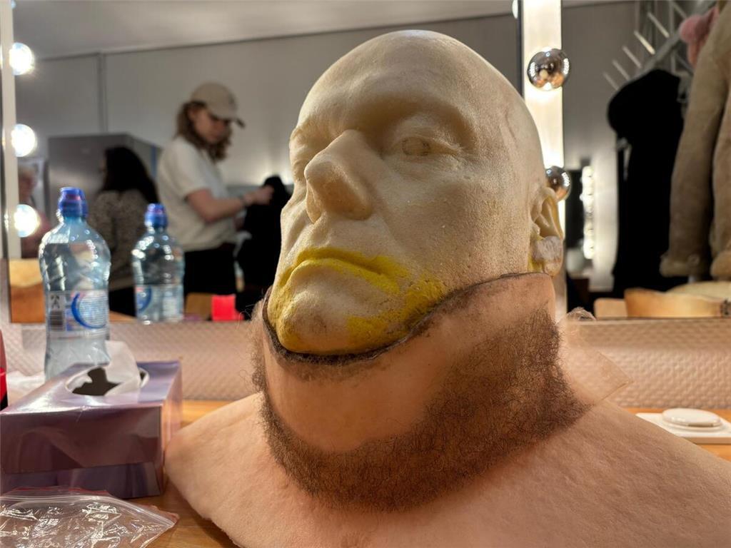 Torsten Münchows Styropor-Double entstammt den Händen des polnischen Hollywood-M...