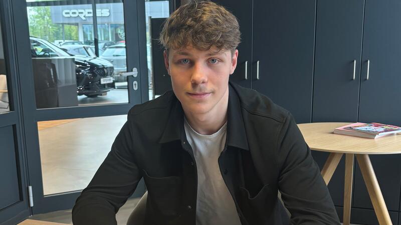Torwart Simon Heinbockel wechselt von der U19-Bundesligamannschaft des HSV nach Kehdingen.