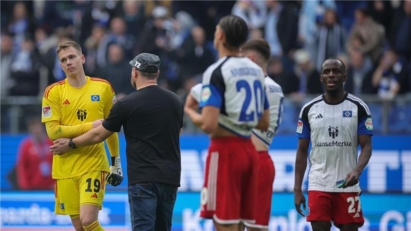 Torwart-Wechsel: Union Berlin holt Keeper Raab vom HSV Torwart und Trainer kennen sich aus Hamburg.