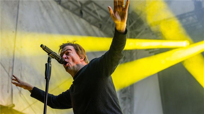Fitzek, Juli Zeh und Campino für Bucherfolge ausgezeichnet Toten-Hosen-Sänger Campino (63) bekommt für seine Autobiografie „Hope Street“ einen Gold-Award für 150.000 verkaufte Exemplare. (Archivbild)