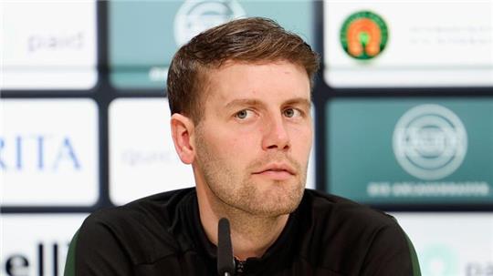 Trainer Fabian Hürzeler soll vor einem Wechsel vom FC St. Pauli nach Brighton stehen.