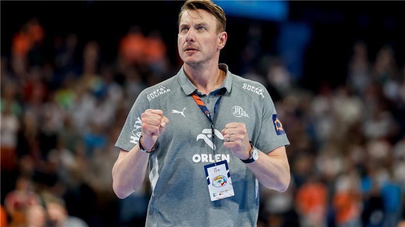 Trainer Filip Jicha und der THW Kiel hatten den TBV Lemgo Lippe zu Gast. (Archivbild)