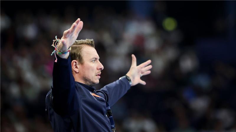 Trainer Filip Jicha und der THW Kiel spielten beim HBW Balingen-Weilstetten.