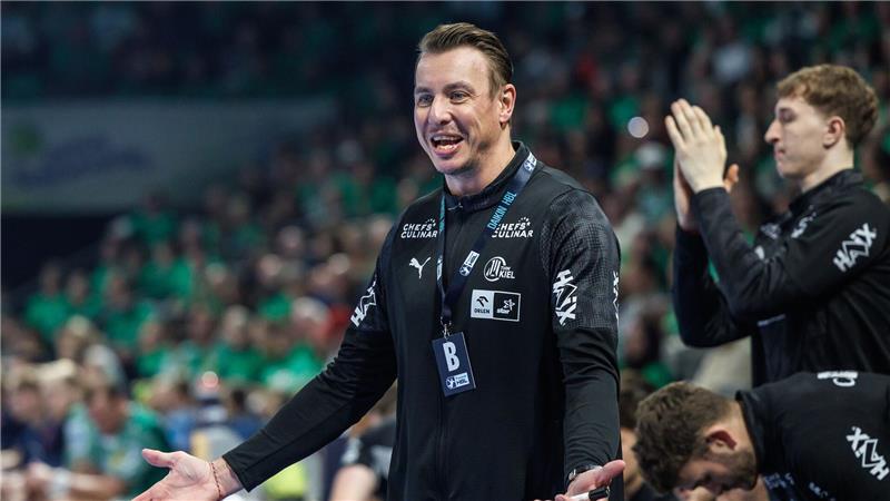 Trainer Filip Jicha und der THW Kiel spielten beim ThSV Eisenach.