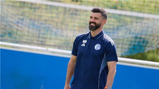 Trainer Miron Muslic kam vom englischen Zweitliga-Absteiger Plymouth. 