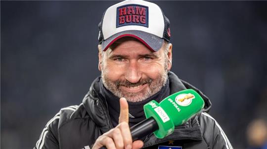 Trainer Tim Walter vom Hamburger SV im Interview.