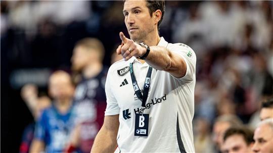 Trainer Torsten Jansen und der HSV Hamburg spielten bei den Rhein-Neckar Löwen.