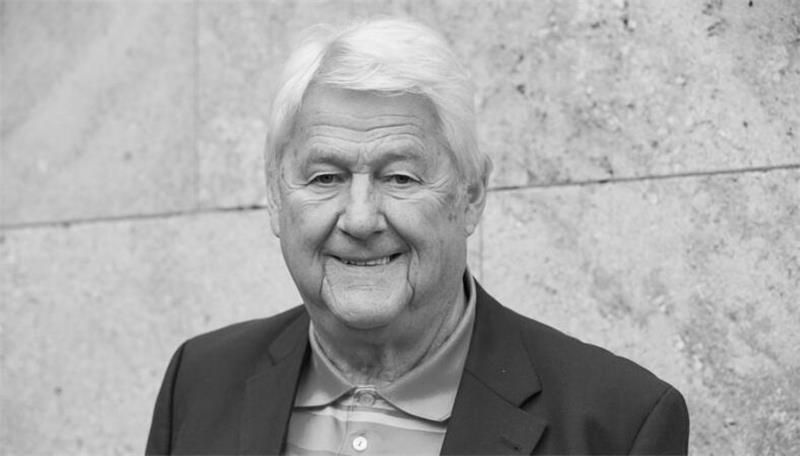 Werder trauert um Club-Legende Max Lorenz Trauer um eine Werder-Legende: Max Lorenz ist gestorben. (Archivbild) Georg Wendt/dpa