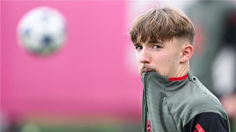 Trifft Lennart Karl auch gegen Sporting Lissabon wieder? Der 17-Jährige würde damit Champions-League-Geschichte schreiben.