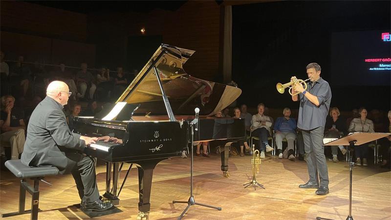 Trompeter Till Brönner und Pianist Frank Chastenier bei den Sommerlichen Musiktagen Hitzacker.