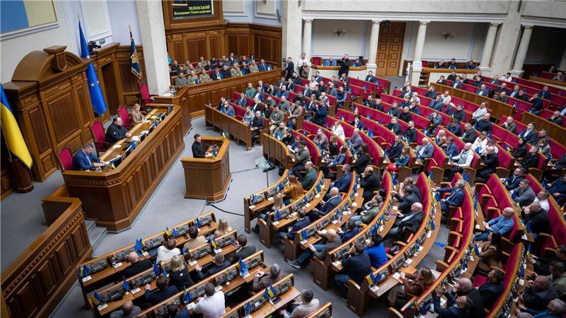Ukraine verlängert Kriegsrecht bis Anfang Februar 2026 Trotz des laufenden Krieges tagt das ukrainische Parlament weiter. (Archivbild)