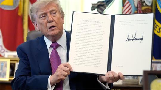 Trump hat einen Grenzsee umbenannt. 