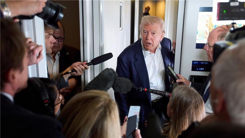 Trump hatte ein Gespräch mit Selenskyj in Rom in Aussicht gestellt. 