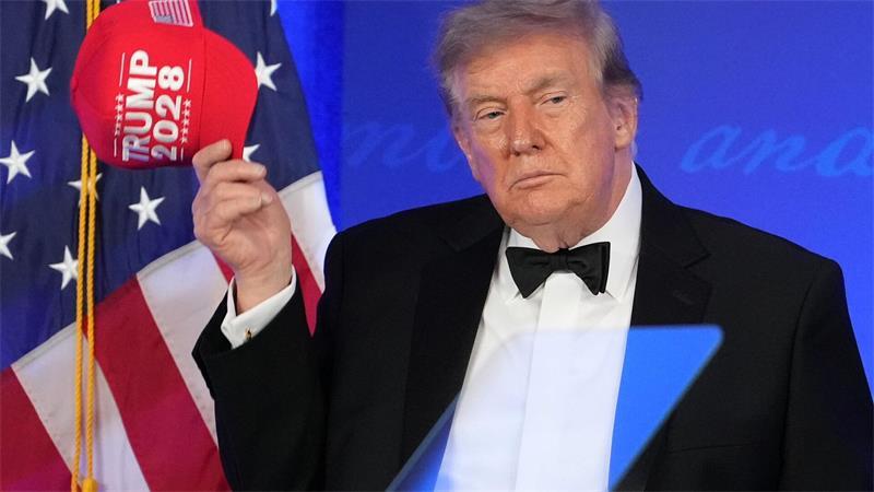 Trump lobte und tadelte die Medien. 
