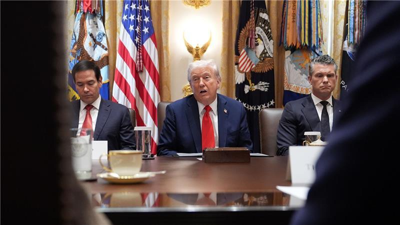 Trump: Werden nur Programme der Demokraten kürzen Trump sagt, man müsse den Demokraten „einen kleinen Vorgeschmack ihrer eigenen Medizin geben“.