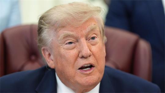 Trump spricht von einer „letzten Chance“ für den Iran. 
