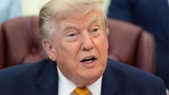 Trump spricht von einer „letzten Chance“ für den Iran. 