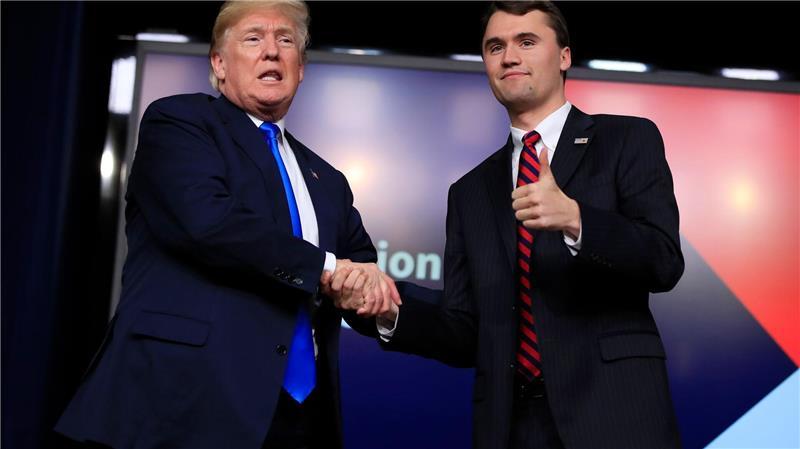 „Politisches Attentat“: Einflussreicher Trump-Anhänger tot Trump und Kirk kennen sich (Archivbild).