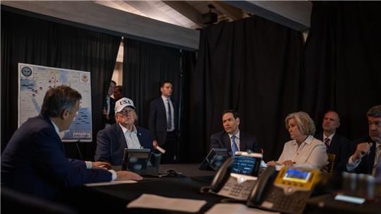 Trump verfolgt den Militäreinsatz im Iran gemeinsam mit seinem Team aus Florida. (Handout)