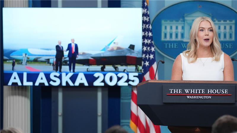 Hinweise auf möglichen Ukraine-Gipfel in Budapest Trumps Sprecherin bekräftigte, dass Putin einem Treffen mit Selenskyj zugestimmt habe.