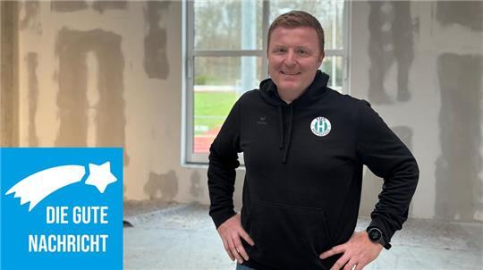 TuS-Geschäftsführer Benjamin Wutzke führt am Wochenende zum ersten Mal interessierte Besucher durch die Räume des Neubaus an der Jahnstraße.