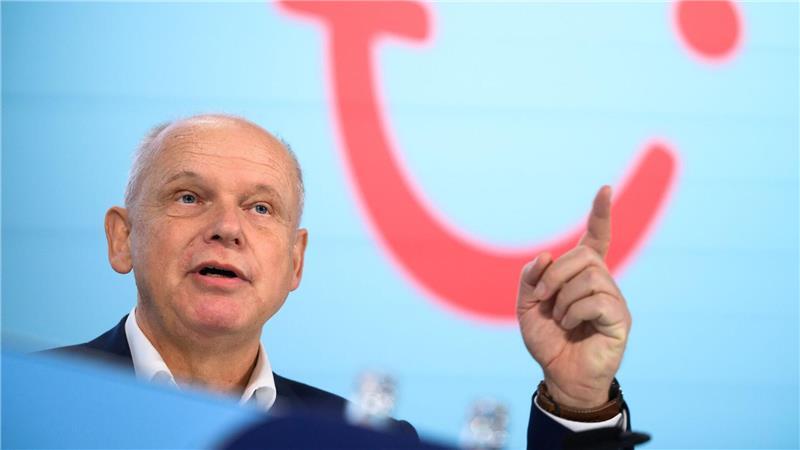 Tui hofft trotz Iran-Krieg auf Last-Minute-Sommer Tui-Chef Sebastian Ebel blickt trotz der geopolitischen Unsicherheiten zuversichtlich auf das zweite Geschäftshalbjahr. (Archivbild)