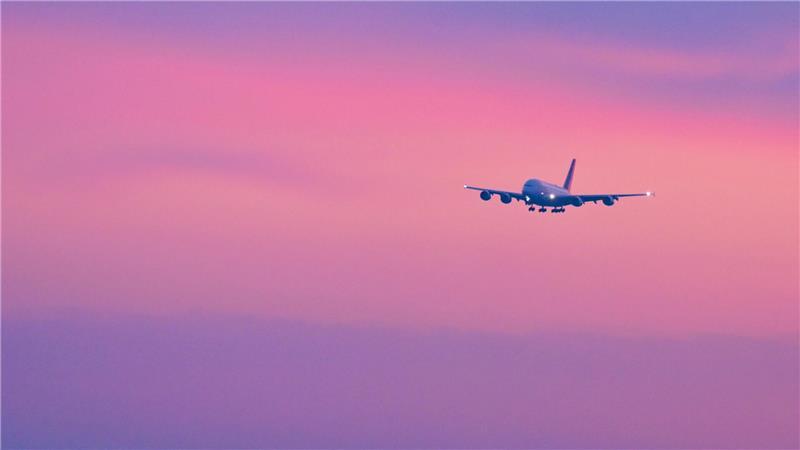 Tui und andere Anbieter arbeiten an Rückholflügen, doch gesperrte Lufträume erschweren die Planung.