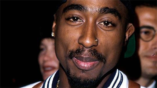 Tupac Shakur war 1996 in einem Auto in Las Vegas angeschossen worden und starb sechs Tage später im Krankenhaus. (Archivbild)