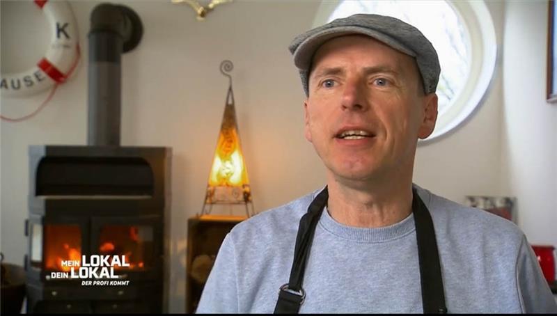 Typ mit Humor: Andreas Koenecke bei einem seiner Statements während der Sendung „Mein Lokal Dein Lokal“. Fotos: Kabel Eins, privat