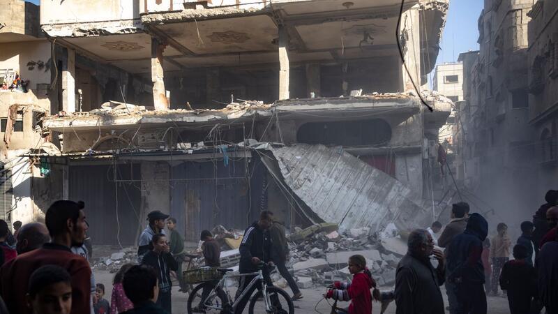 UN-Angaben zufolge hungert inzwischen die Hälfte der Bevölkerung im Gazastreifen.
