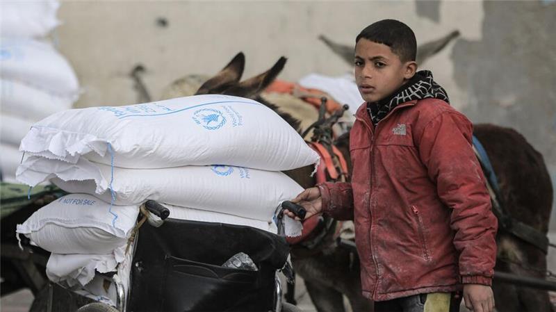 Millionen Menschen in Angst: Palästinenserhilfe vor dem Aus UNRWA verteilt Lebensmittel und betreibt Schulen und Kliniken. (Archivbild)