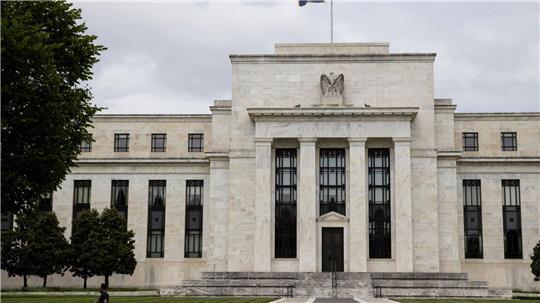 US-Notenbanker Waller sieht gravierende Folgen der Zollpolitik für die US-Wirtschaft