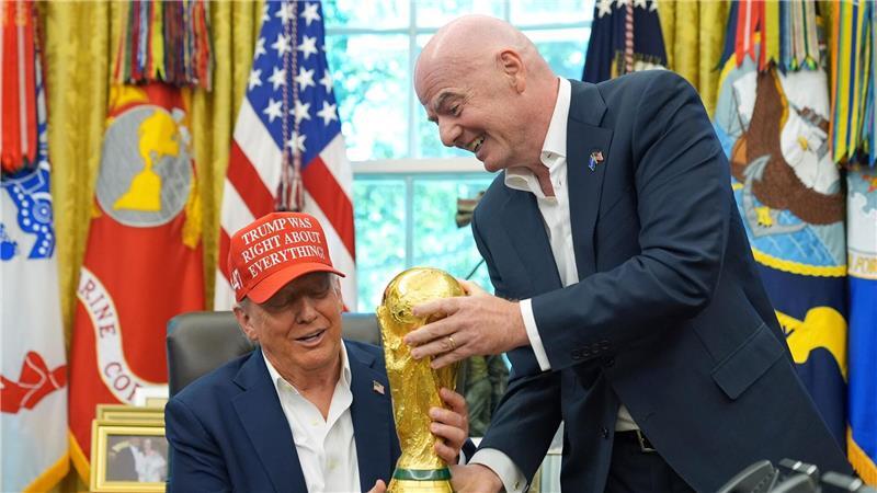 US-Präsident Donald Trump hat einen engen Draht zu FIFA-Chef Infantino. (Archivbild)